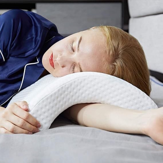 wld-61-3 Cuddling Body Pillow UAE