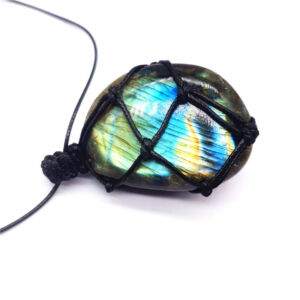 Labradorite Pendant Necklace – Hand-Woven Raw Stone